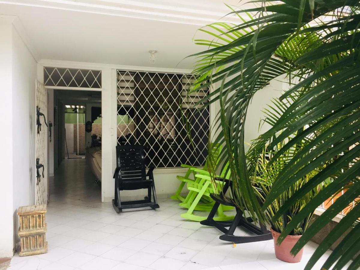 Casa Feliz Hostal Санта Марта Екстериор снимка
