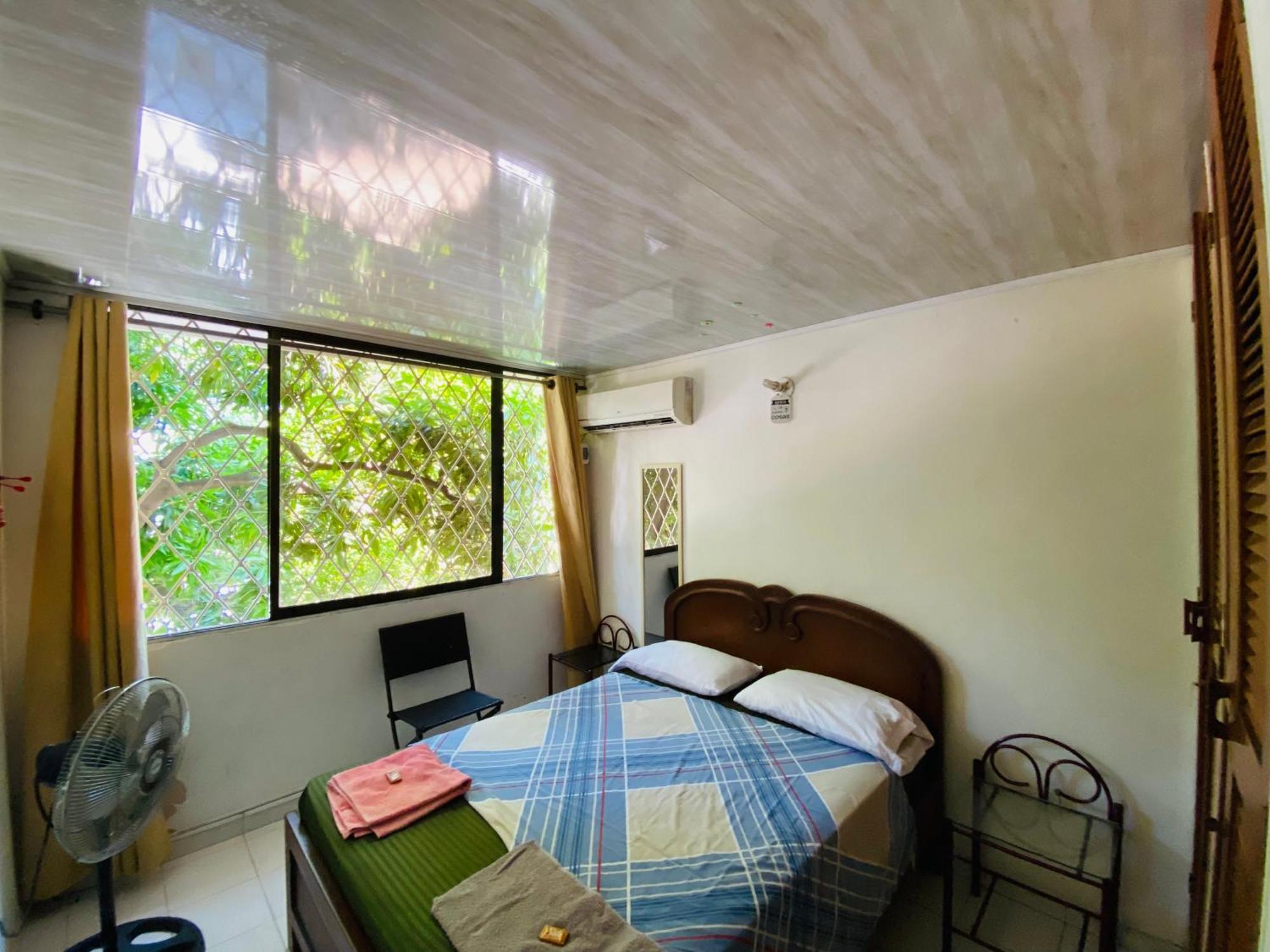 Casa Feliz Hostal Санта Марта Екстериор снимка